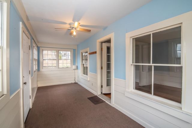 10 Auburn Road, Londonderry, NH 03053