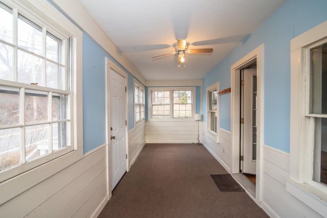 10 Auburn Road, Londonderry, NH 03053