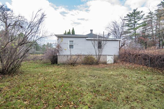 10 Auburn Road, Londonderry, NH 03053