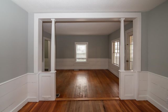 10 Auburn Road, Londonderry, NH 03053