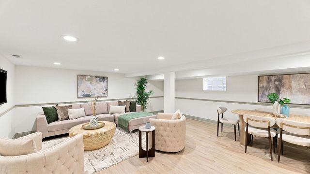 1223 W 112th Street, Chicago, IL 60643