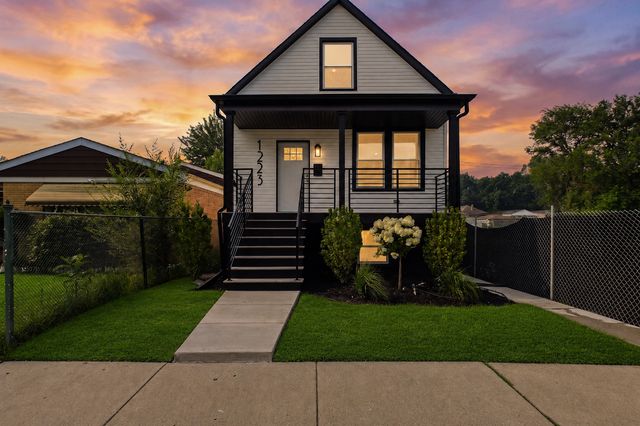 1223 W 112th Street, Chicago, IL 60643