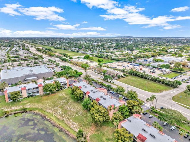363 N Rock Island Road 205, Margate, FL 33063