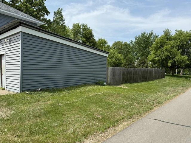 6876 Wels Avenue, Crow Wing Twp, MN 56401