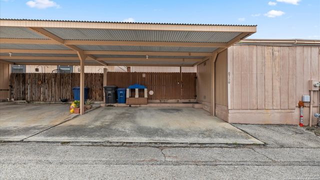 6750 Crown Ridge, San Antonio, TX 78239