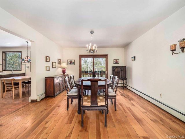 118 Split Rock Drive, Barryville, NY 12719