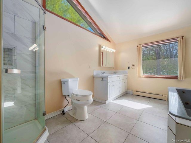 118 Split Rock Drive, Barryville, NY 12719