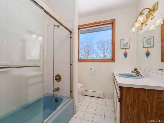 118 Split Rock Drive, Barryville, NY 12719