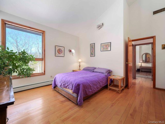 118 Split Rock Drive, Barryville, NY 12719