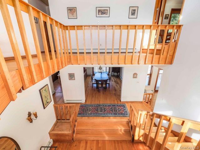 118 Split Rock Drive, Barryville, NY 12719