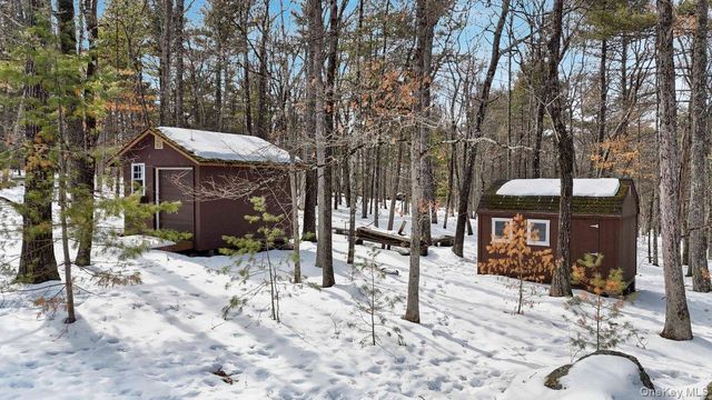 118 Split Rock Drive, Barryville, NY 12719