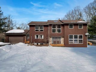 118 Split Rock Drive, Barryville, NY 12719