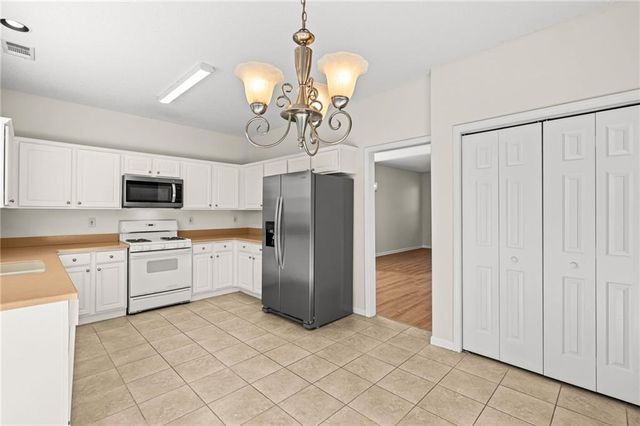 3840 Ridgefair Drive, Cumming, GA 30040