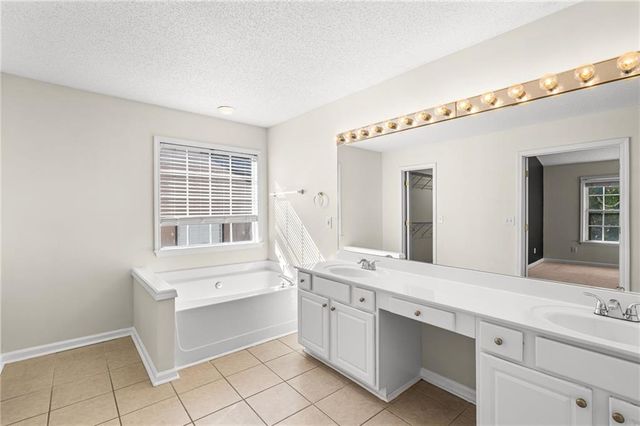 3840 Ridgefair Drive, Cumming, GA 30040