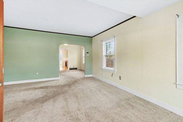 2516 Fairfield Avenue, Kalamazoo Twp, MI 49048