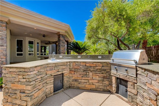 9625 Grand Isle Lane, Las Vegas, NV 89144