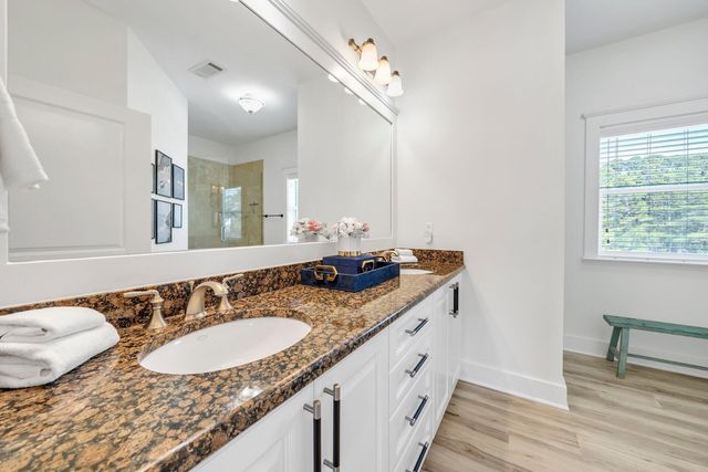 54 Abbey Road, Santa Rosa Beach, FL 32459