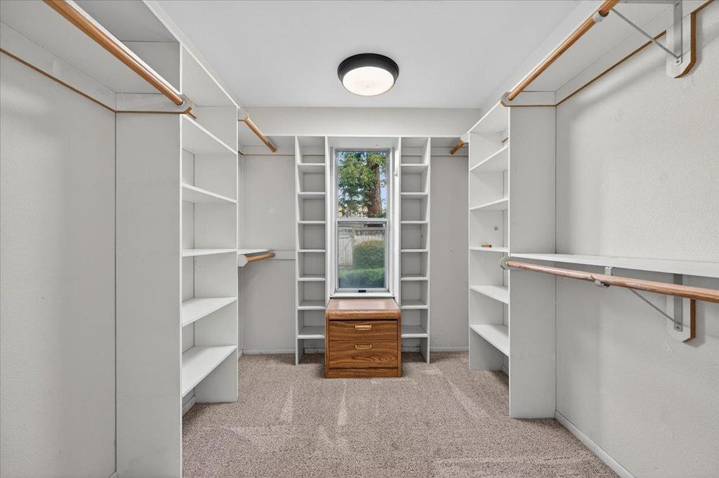 Image 44 of property listing at 8269 N 6th Street, Fresno, CA 93720