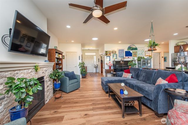 31 Lillian Ridge Drive, Sequim, WA 98382