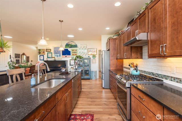 31 Lillian Ridge Drive, Sequim, WA 98382