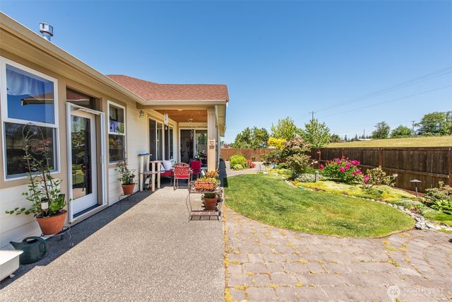 31 Lillian Ridge Drive, Sequim, WA 98382