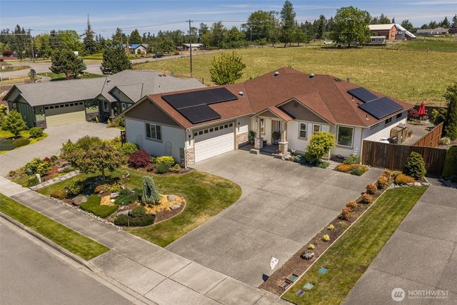 31 Lillian Ridge Drive, Sequim, WA 98382