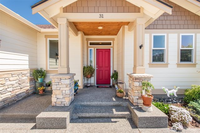 31 Lillian Ridge Drive, Sequim, WA 98382