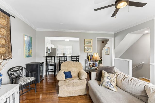 7252 Highway 70 S Apt 602, Nashville, TN 37221