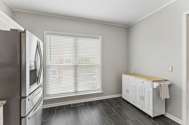 7252 Highway 70 S Apt 602, Nashville, TN 37221