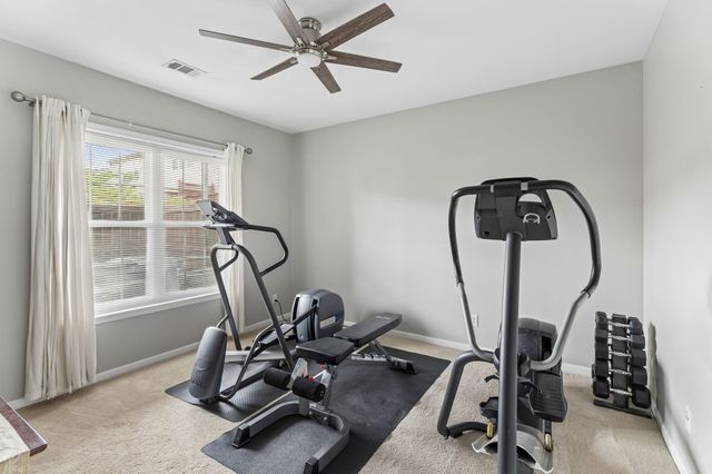 7252 Highway 70 S Apt 602, Nashville, TN 37221