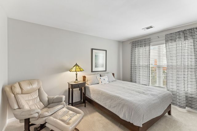 7252 Highway 70 S Apt 602, Nashville, TN 37221