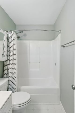 7252 Highway 70 S Apt 602, Nashville, TN 37221
