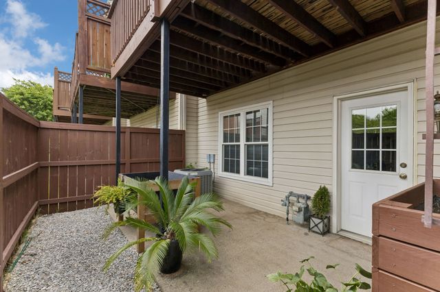 7252 Highway 70 S Apt 602, Nashville, TN 37221