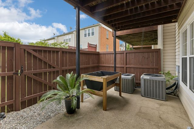 7252 Highway 70 S Apt 602, Nashville, TN 37221