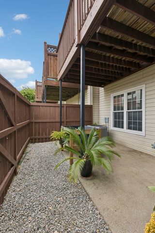 7252 Highway 70 S Apt 602, Nashville, TN 37221