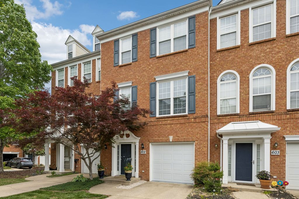 7252 Highway 70 S Apt 602, Nashville, TN 37221