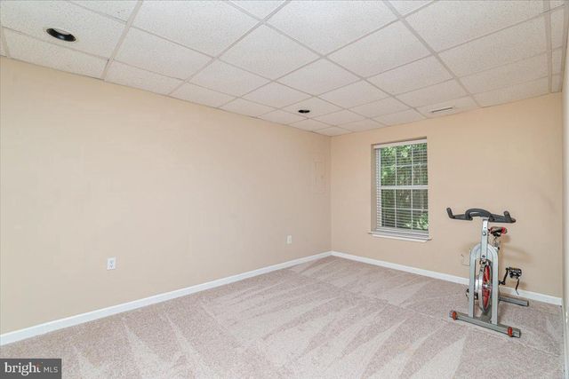 2300 SOMERSET DR, Jeffersonton, VA 22724