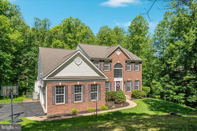 2300 SOMERSET DR, Jeffersonton, VA 22724