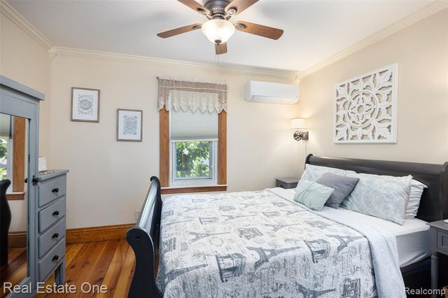 703 1st Street, Rochester, MI 48307
