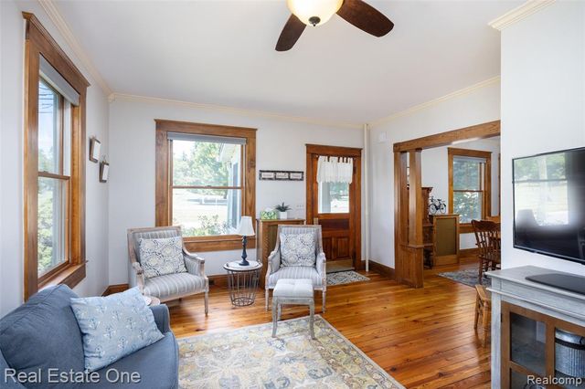 703 1st Street, Rochester, MI 48307