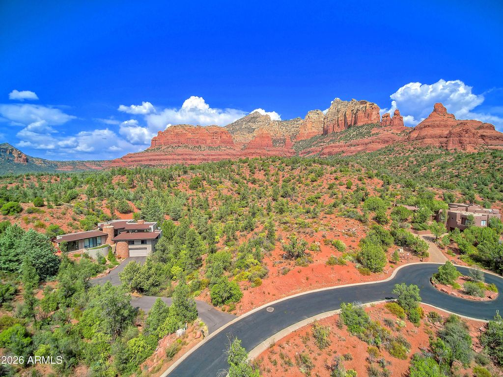 Image 3 of property listing at 55 STEAMBOAT Trail 11, Sedona, AZ 86336