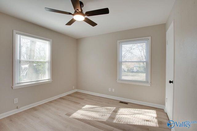 3916 Troy Swasey Blvd, Huntsville, AL 35805