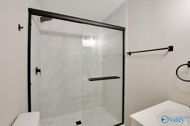 3916 Troy Swasey Blvd, Huntsville, AL 35805