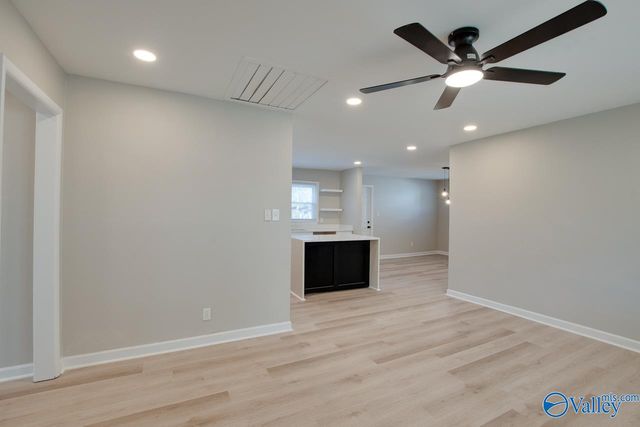 3916 Troy Swasey Blvd, Huntsville, AL 35805