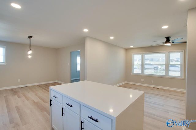 3916 Troy Swasey Blvd, Huntsville, AL 35805