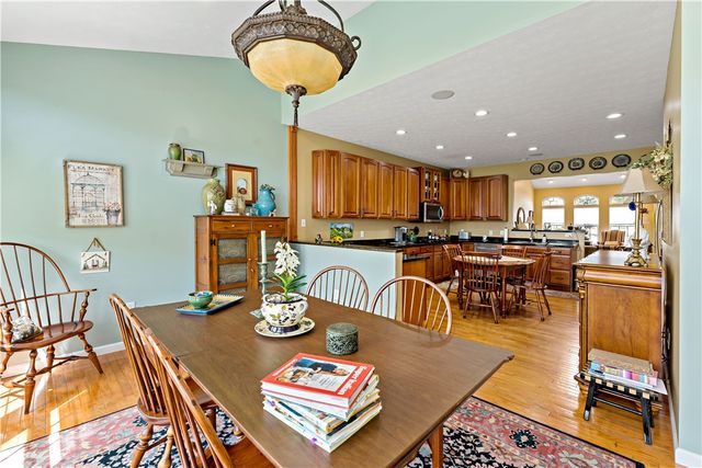 5001 Jackson Dr, Jefferson Hills, PA 15025