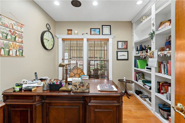 5001 Jackson Dr, Jefferson Hills, PA 15025