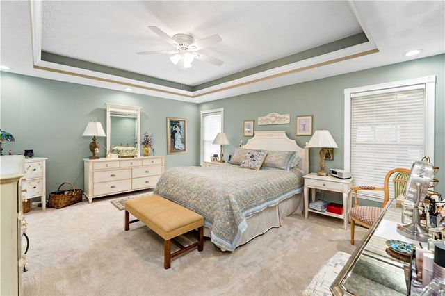 5001 Jackson Dr, Jefferson Hills, PA 15025