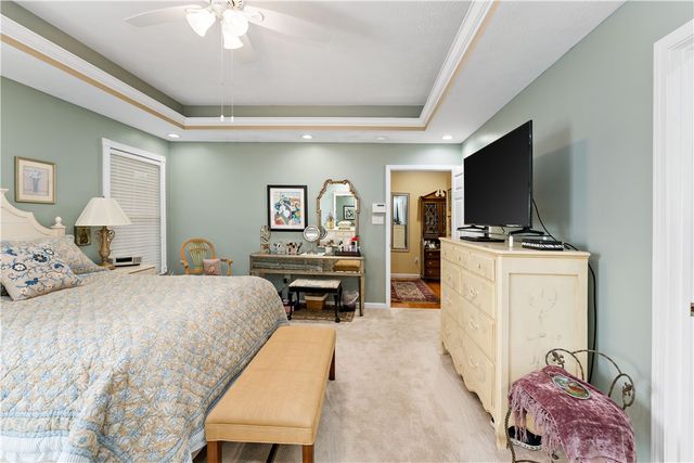 5001 Jackson Dr, Jefferson Hills, PA 15025