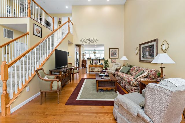 5001 Jackson Dr, Jefferson Hills, PA 15025